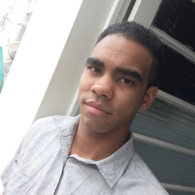 Felipe T., 27 años – Quito